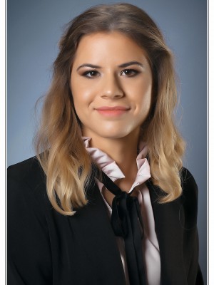 Papincsák Bettina