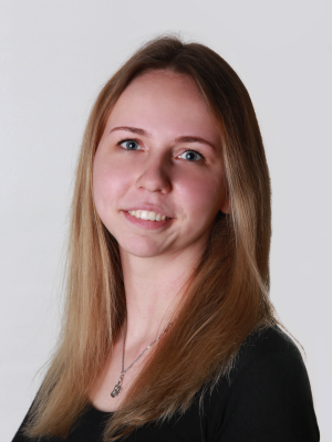 Szilvási Laura