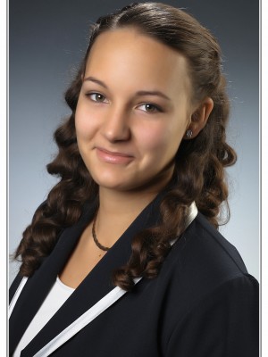 Szőrös Anna