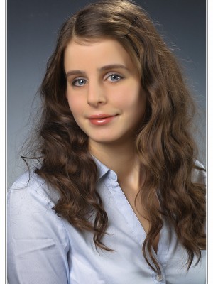 Simon Anna Eszter