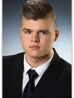 Szrnka Levente