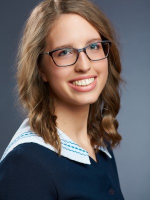 Somogyi Izabella